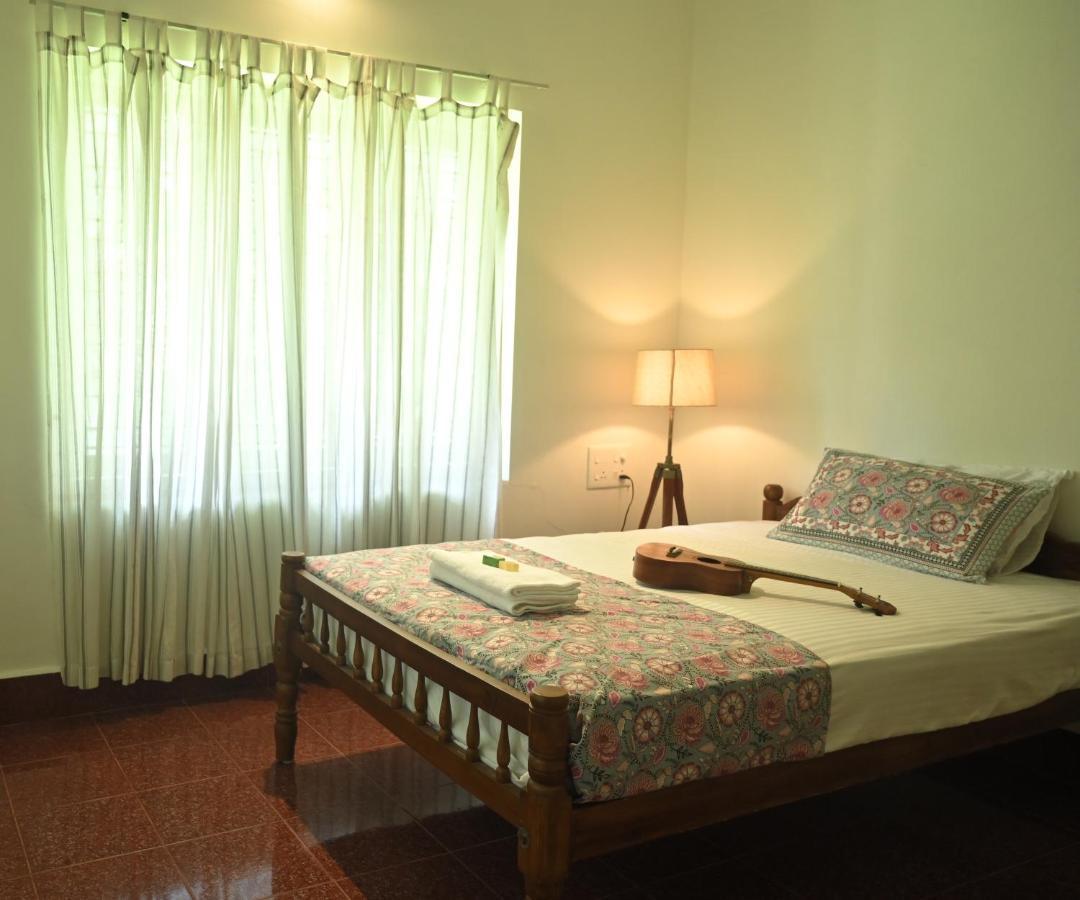 Pool Villa - The Humming Trees, Pala Lalam Bagian luar foto